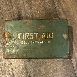 1940s First Aid kit Bell System-D